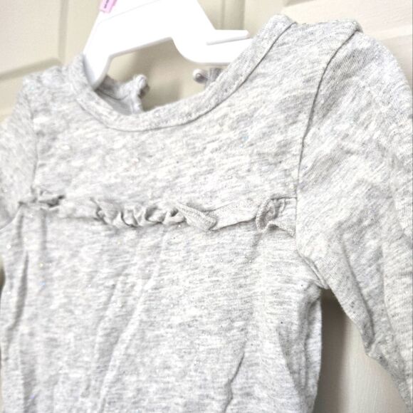 5/$10 George cotton long sleeve onesie - Picture 2 of 4